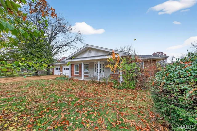 $125,000 | 11353 Old Saint Charles Road, Bridgeton, MO 63044
