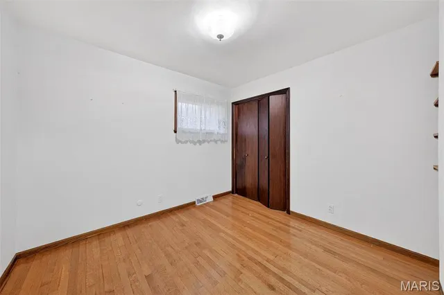 $125,000 | 11353 Old Saint Charles Road, Bridgeton, MO 63044