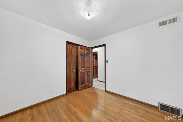 $125,000 | 11353 Old Saint Charles Road, Bridgeton, MO 63044