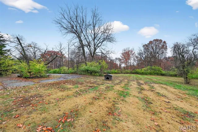 $125,000 | 11353 Old Saint Charles Road, Bridgeton, MO 63044