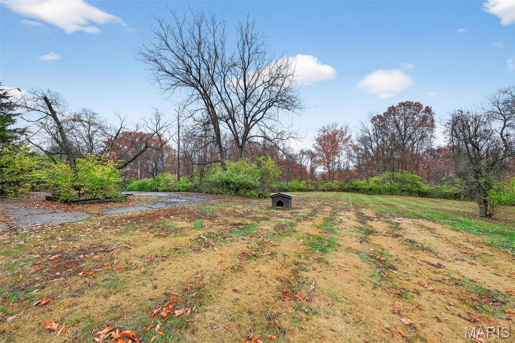 11353 Old Saint Charles Road Bridgeton, MO 63044 - Photo 5 of 54
