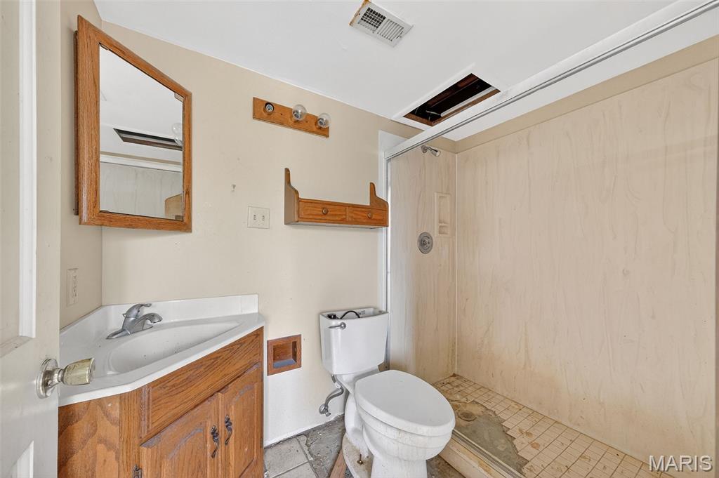 11353 Old Saint Charles Road Bridgeton, MO 63044 - Photo 52 of 54