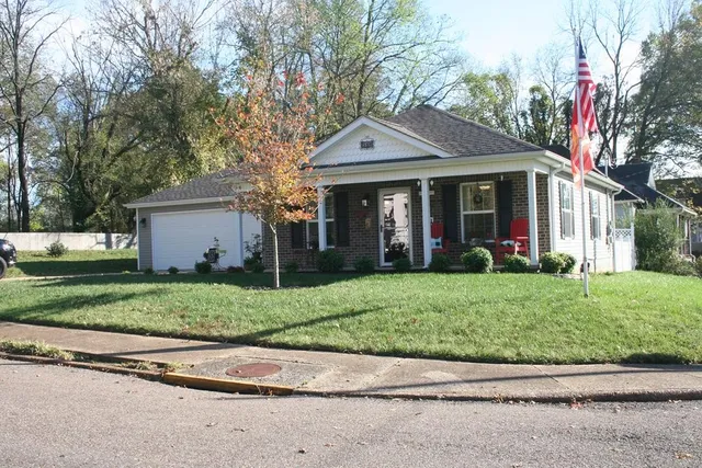 $175,500 | 511 Hudson Avenue, Paris, TN 38242