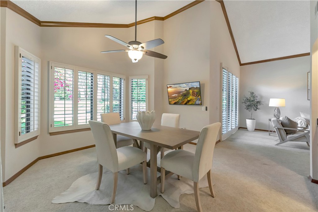 6225 Riviera Circle Long Beach, CA 90815 - Photo 16 of 51 LIGHT AND OPEN