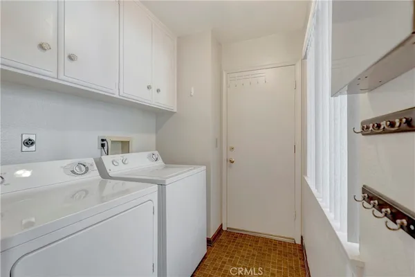 $849,000 | 6225 Riviera Circle, Long Beach, CA 90815