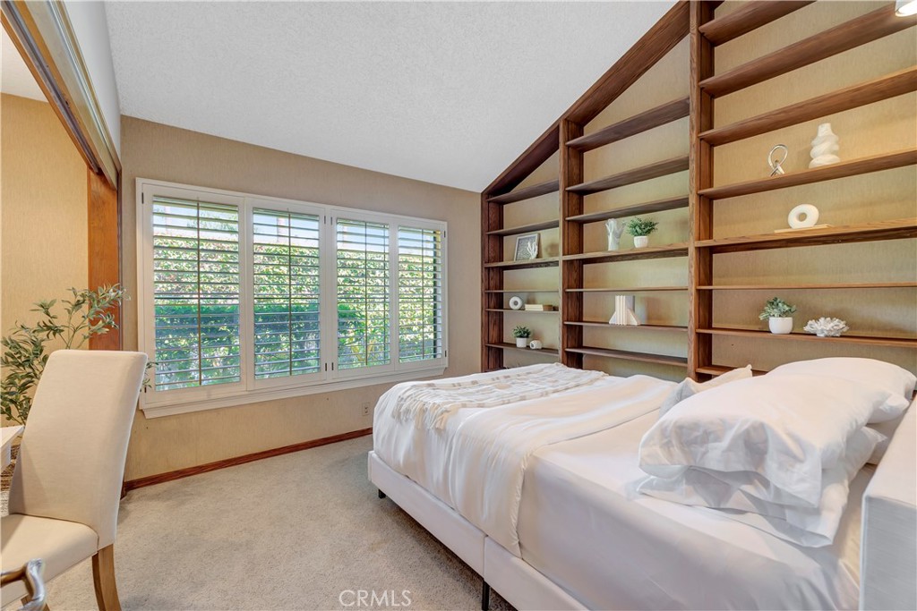 6225 Riviera Circle Long Beach, CA 90815 - Photo 25 of 51 GUEST BEDROOM