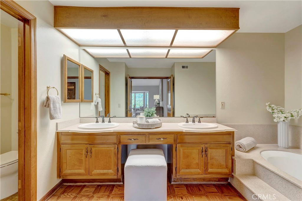 6225 Riviera Circle Long Beach, CA 90815 - Photo 33 of 51 PRIMARY BATHROOM, PARQUET FLOORING