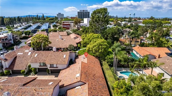 $849,000 | 6225 Riviera Circle, Long Beach, CA 90815