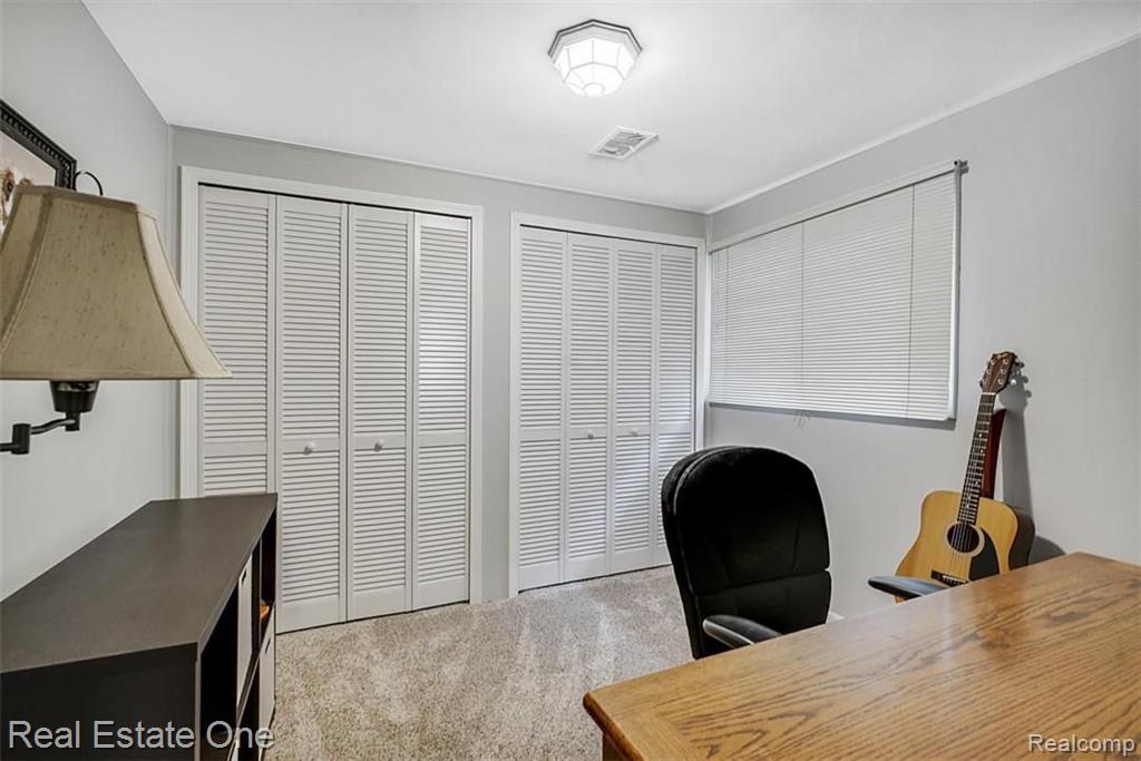 108 Shagbark Drive Rochester Hills, MI 48309 - Photo 24 of 30