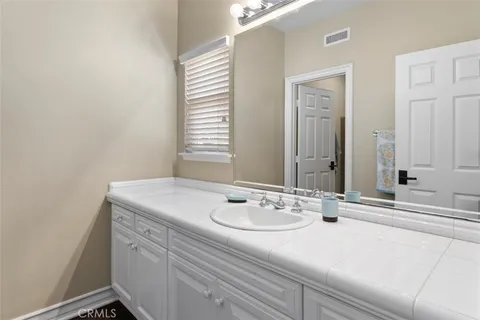 $4,425,000 | 31201 Old San Juan Road, San Juan Capistrano, CA 92675