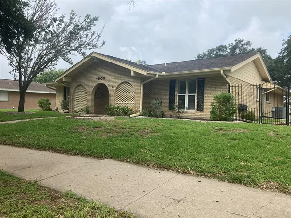 $219,900 | 4509 Essex Drive, Corpus Christi, TX 78413