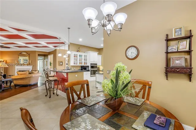 $849,000 | 25 Lakes Crossing, Bluffton, SC 29910