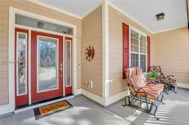 $849,000 | 25 Lakes Crossing, Bluffton, SC 29910