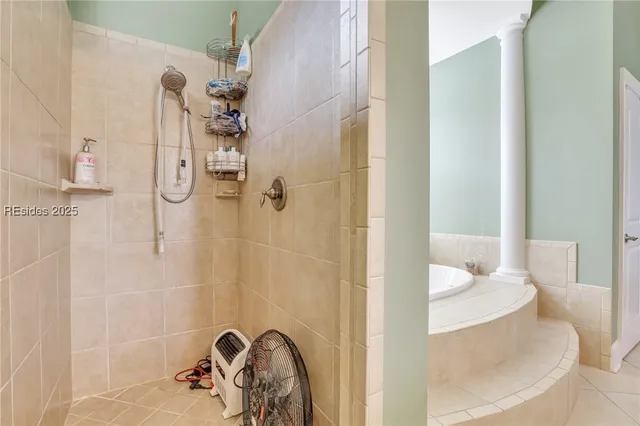 $849,000 | 25 Lakes Crossing, Bluffton, SC 29910