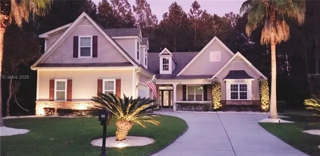 $849,000 | 25 Lakes Crossing, Bluffton, SC 29910