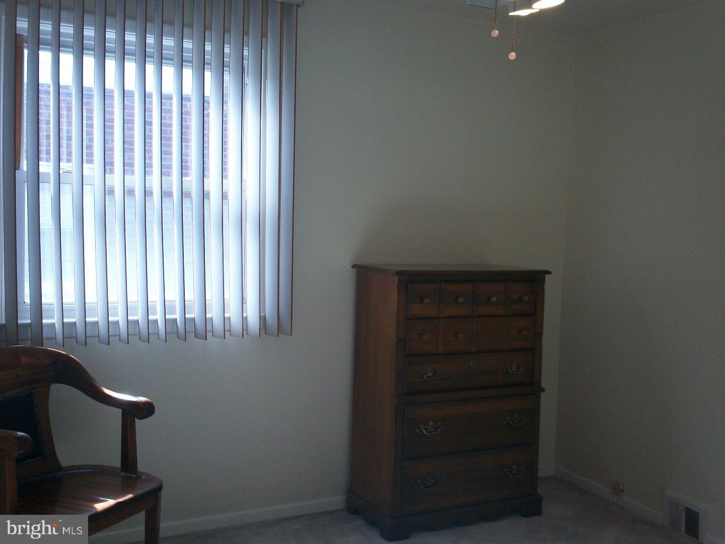 8911 Blue Grass Road Philadelphia, PA 19152 - Photo 18 of 24 Gallery Image 18