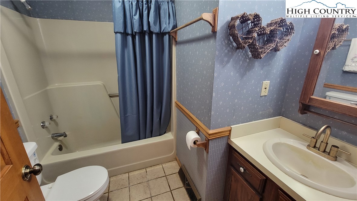 1197 Poplar Grove Road South Boone, NC 28607 - Photo 8 of 21