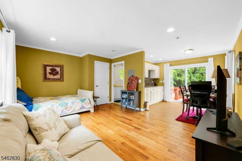 2090 Raritan Road Scotch Plains, NJ 07076 - Photo 24 of 32 Gallery Image 24