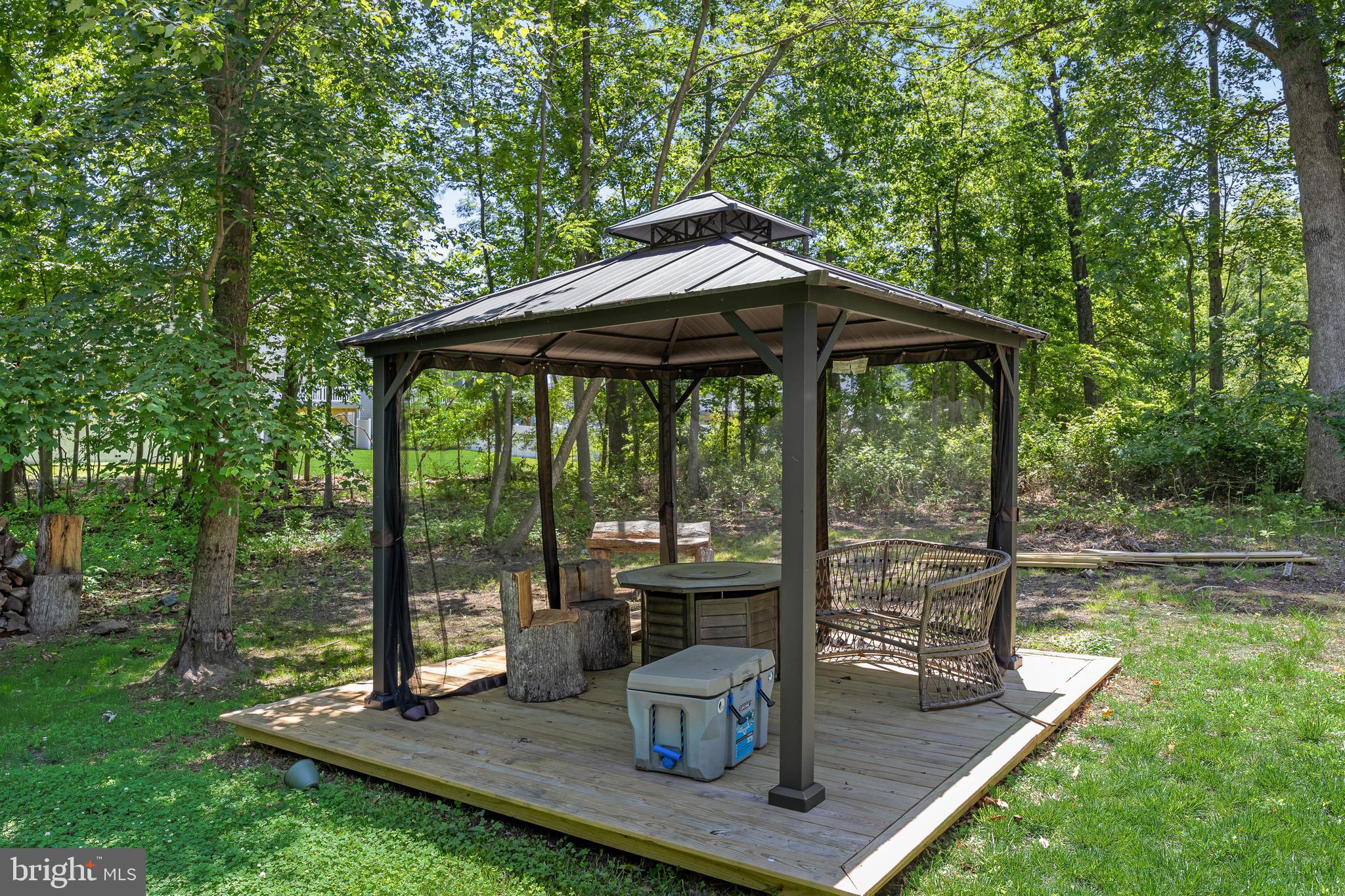 62 Higgins Avenue Clementon, NJ 08021 - Photo 30 of 30 Gazebo