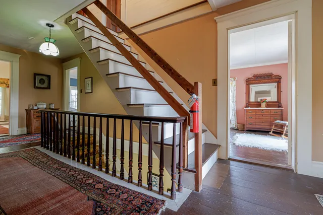 $875,000 | 20 Main Street, Cranberry Isles, ME 04646