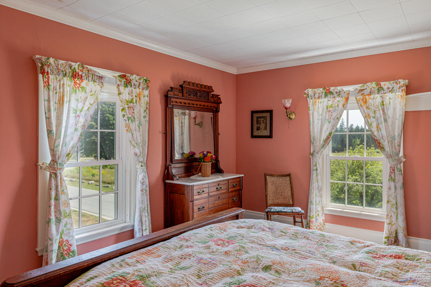 20 Main Street Cranberry Isles, ME 04646 - Photo 30 of 46 BedroomPink2