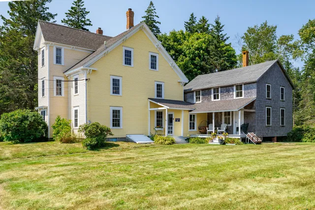 $875,000 | 20 Main Street, Cranberry Isles, ME 04646