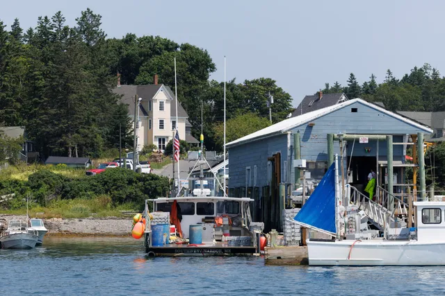 $875,000 | 20 Main Street, Cranberry Isles, ME 04646