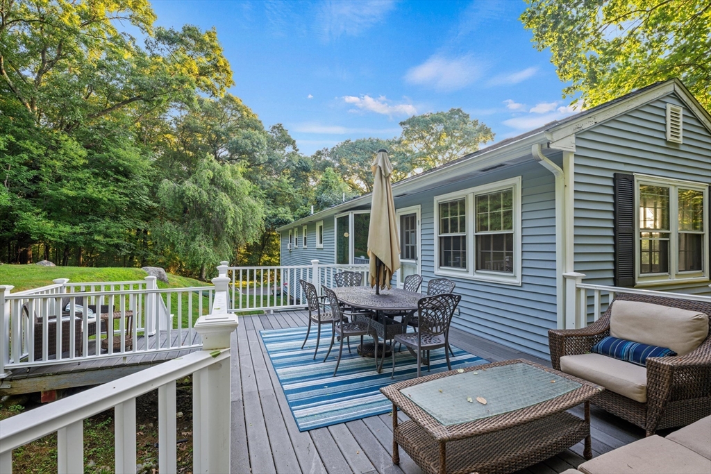 3 Bantry Road Southborough, MA 01772 - Photo 37 of 39 Gallery Image 37