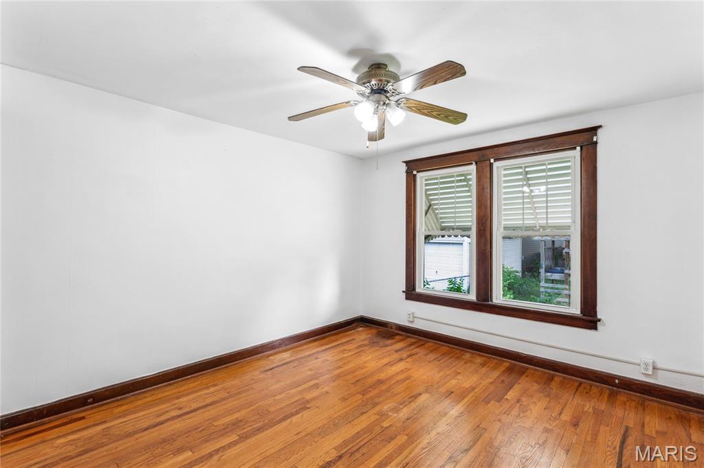 3707 Risch Avenue St. Louis, MO 63125 - Photo 15 of 27