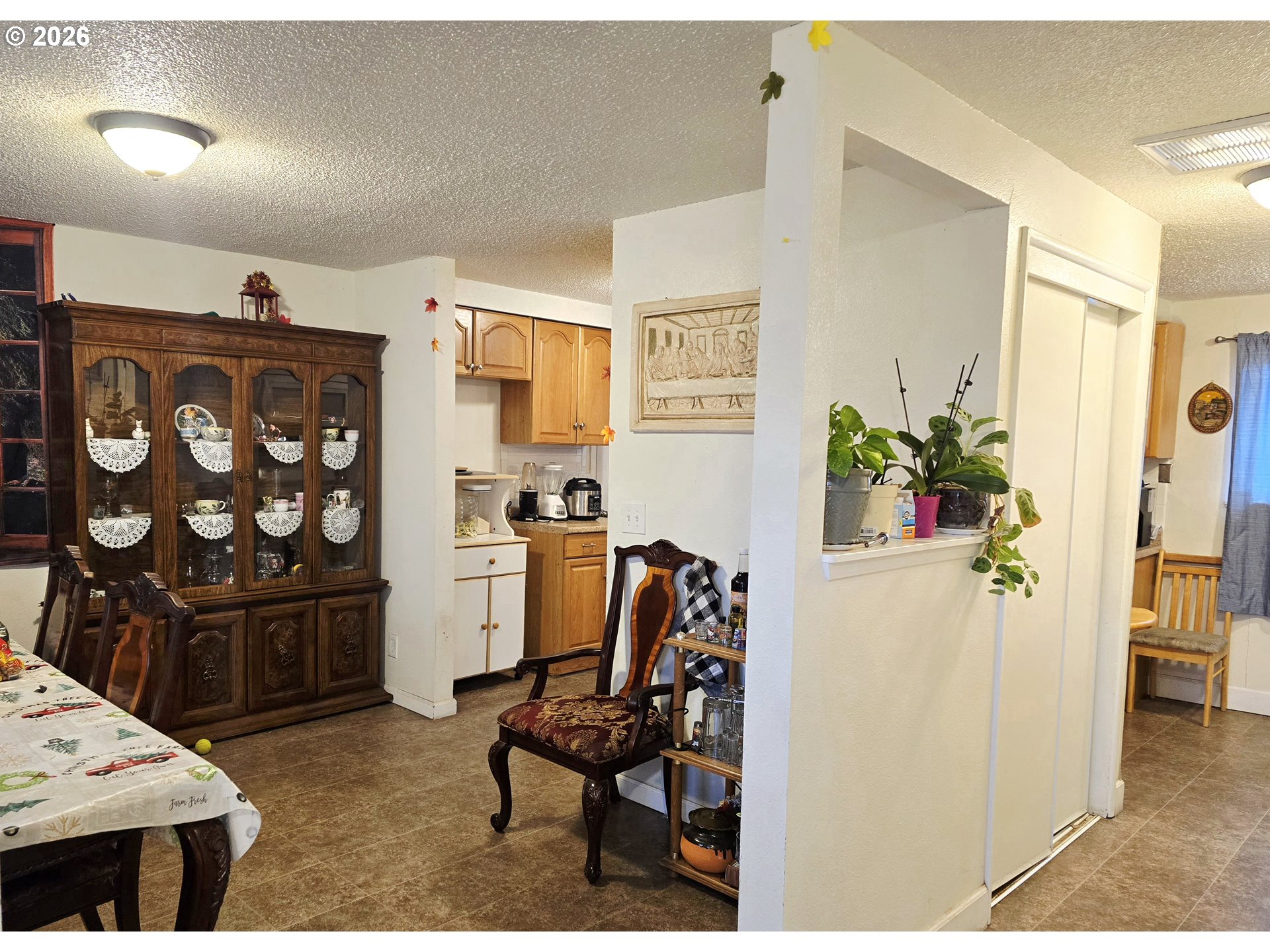 154 Norman Avenue Eugene, OR 97404 - Photo 9 of 44