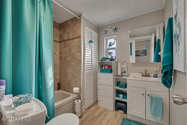 31 Sams Court Hazlet, NJ 07730 - Photo 11 of 15 DSC03008