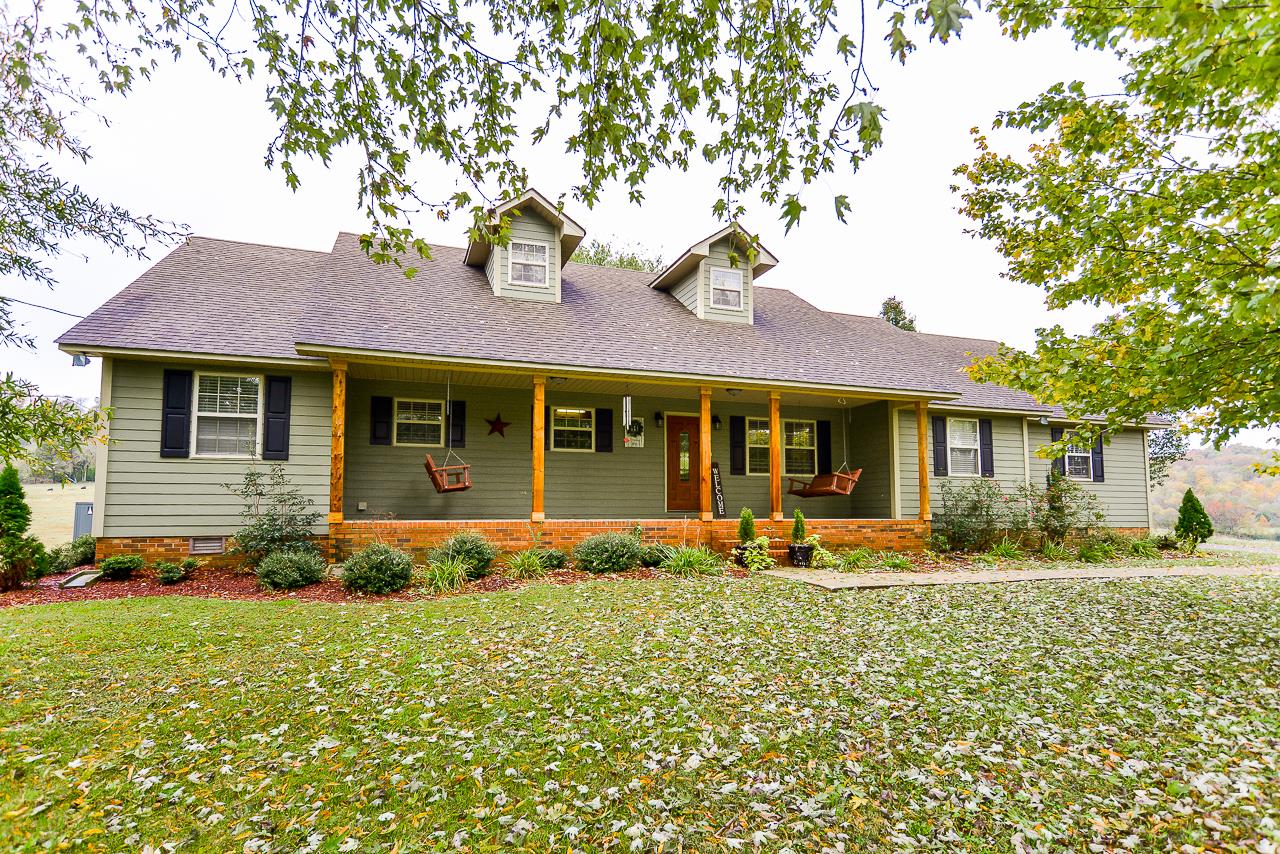 Welcome Home to 508 Mimosa Rd