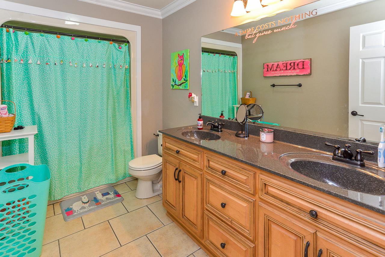 508 Mimosa Road Fayetteville, TN 37334 - Photo 22 of 30 Bathroom 2