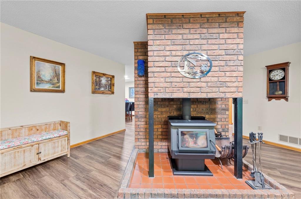13619 Clementine Road Smithville, MO 64089 - Photo 8 of 52 Gallery Image 8