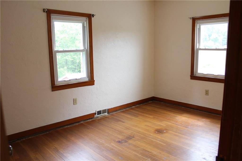 590 Bonniebrook Road Butler, PA 16002 - Photo 5 of 12