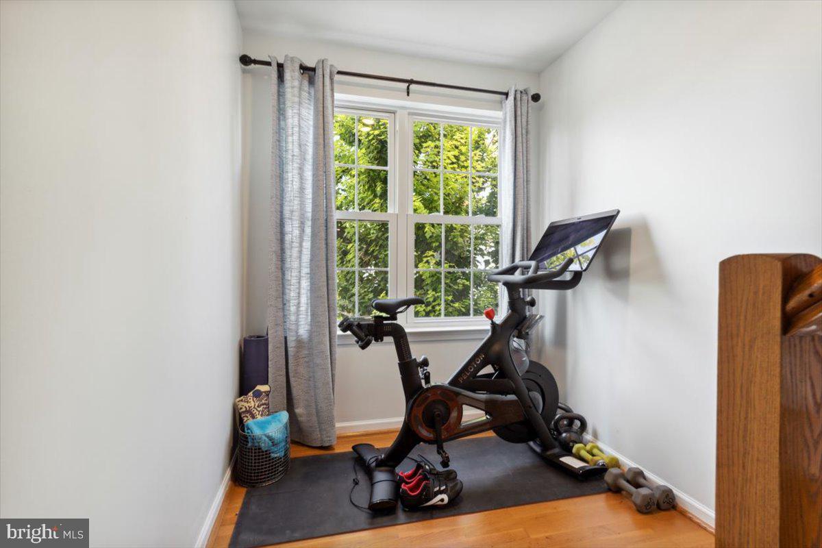 3152 Master Street, Unit 58 Philadelphia, PA 19121 - Photo 15 of 21 1 landing can even accommodate exercise equipment