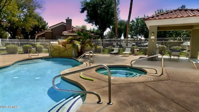 $1,450 | 2929 West Yorkshire Drive, Unit 2025, Phoenix, AZ 85027