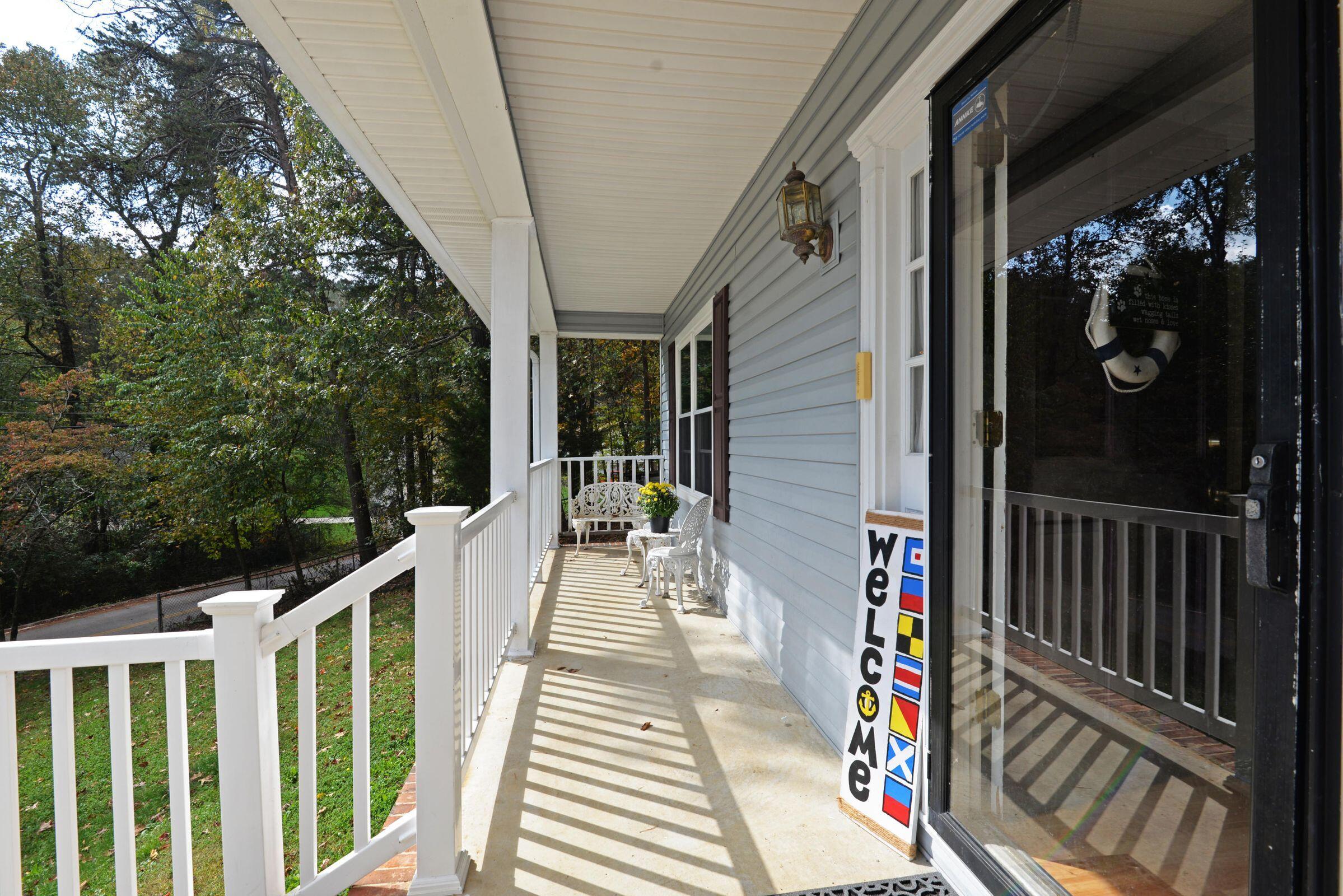 1323 Coffelt Road Hixson, TN 37343 - Photo 3 of 38 20201031011358611666000000-o