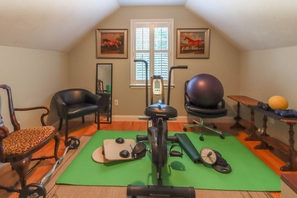 38 Lakeview Road Foxboro, MA 02035 - Photo 23 of 33 Gallery Image 23