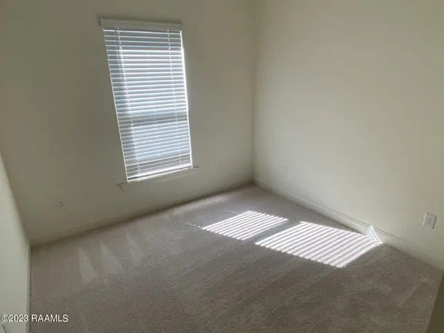 $2,000 | 103 Tenor Street, Youngsville, LA 70592