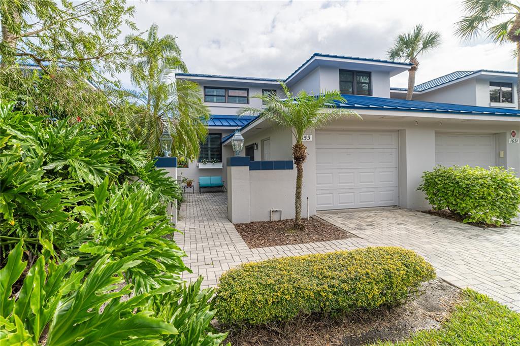 1653 Watermark Cir Northeast  