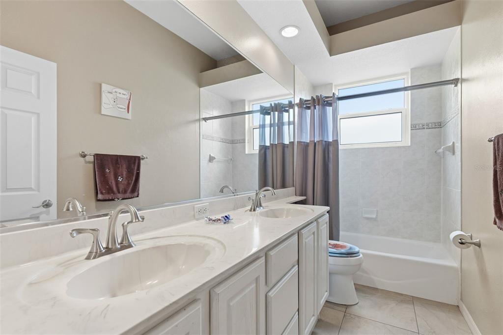 11808 Soft Rush Terrace Lakewood Ranch, FL 34202 - Photo 35 of 75