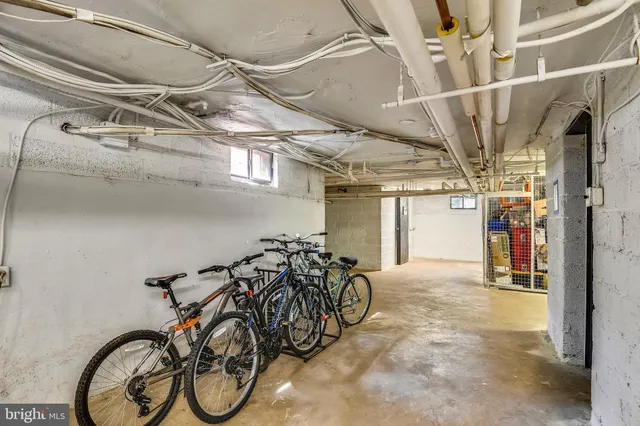 $2,025 | 6612 10th Street, Unit B2, Alexandria, VA 22307