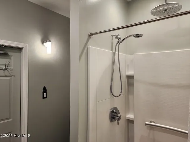 $2,350 | 107 South Lakeshore Drive, Whispering Pines, NC 28327