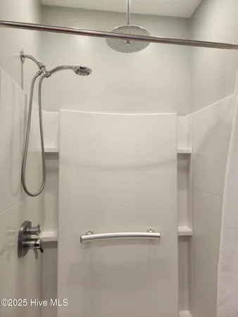 $2,350 | 107 South Lakeshore Drive, Whispering Pines, NC 28327