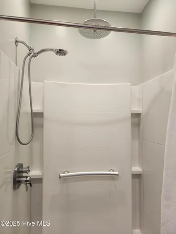 $2,350 | 107 South Lakeshore Drive, Whispering Pines, NC 28327