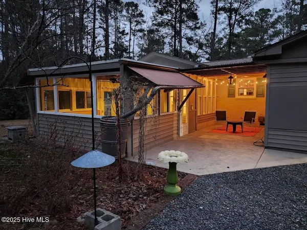 $2,350 | 107 South Lakeshore Drive, Whispering Pines, NC 28327