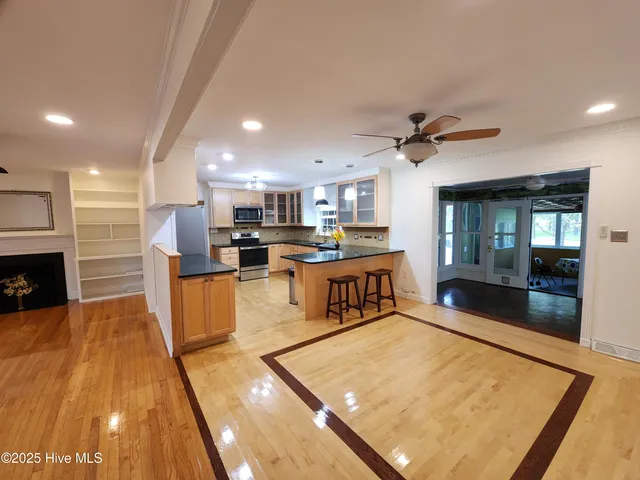 $2,350 | 107 South Lakeshore Drive, Whispering Pines, NC 28327