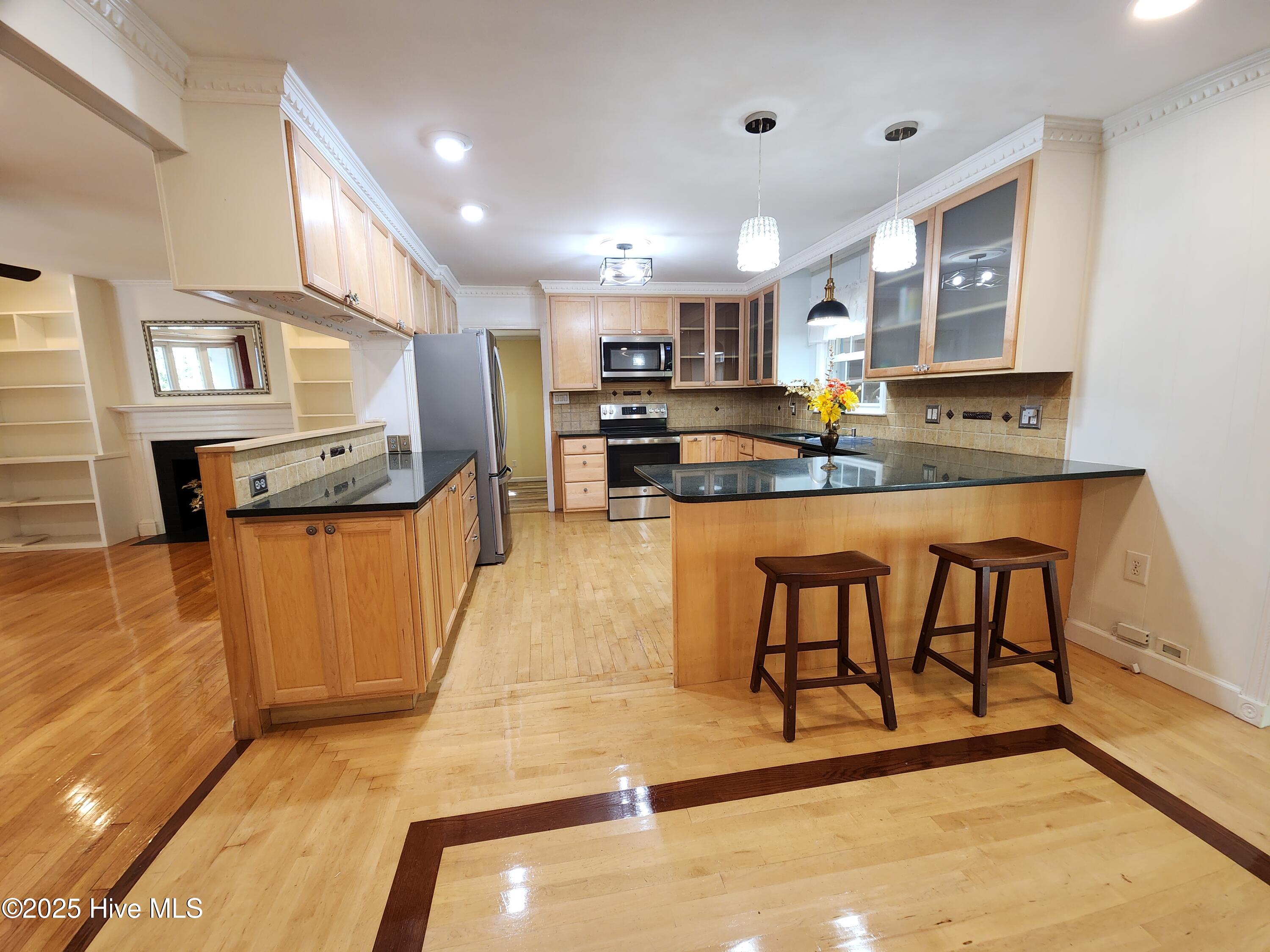 107 South Lakeshore Drive Whispering Pines, NC 28327 - Photo 8 of 32 20240413_113100