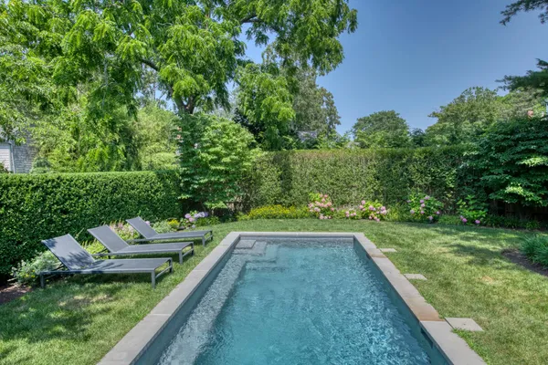 $7,600,000 | 9 Suffolk Street, Sag Harbor Village, NY 11963
